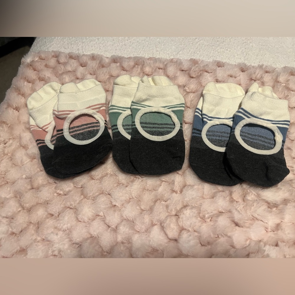 Striped Ankle Pilates Socks Set - Multicolor